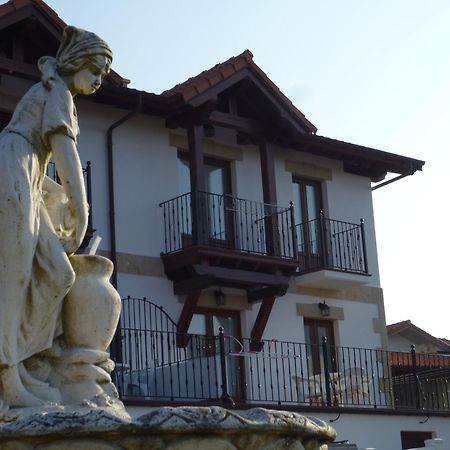 Apartamentos La Fuente De Enmedio Suances Exterior photo