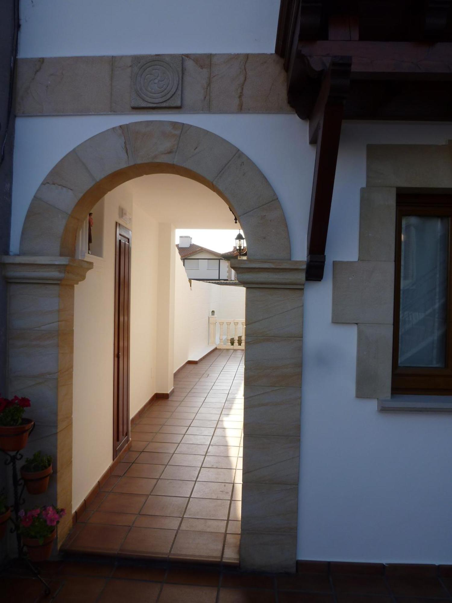 Apartamentos La Fuente De Enmedio Suances Exterior photo